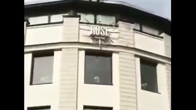 Emin və Keti Topuriya damda klip çəkdirdi