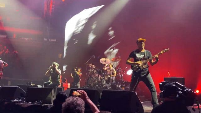 Rage Against the Machine- Killing in the Name Live 4K at Madison Square Garden NYC 81222