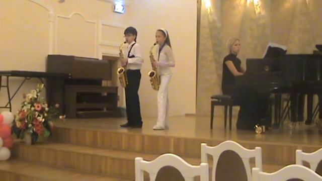 Саксофон.Лидия Вишкарева,11 лет