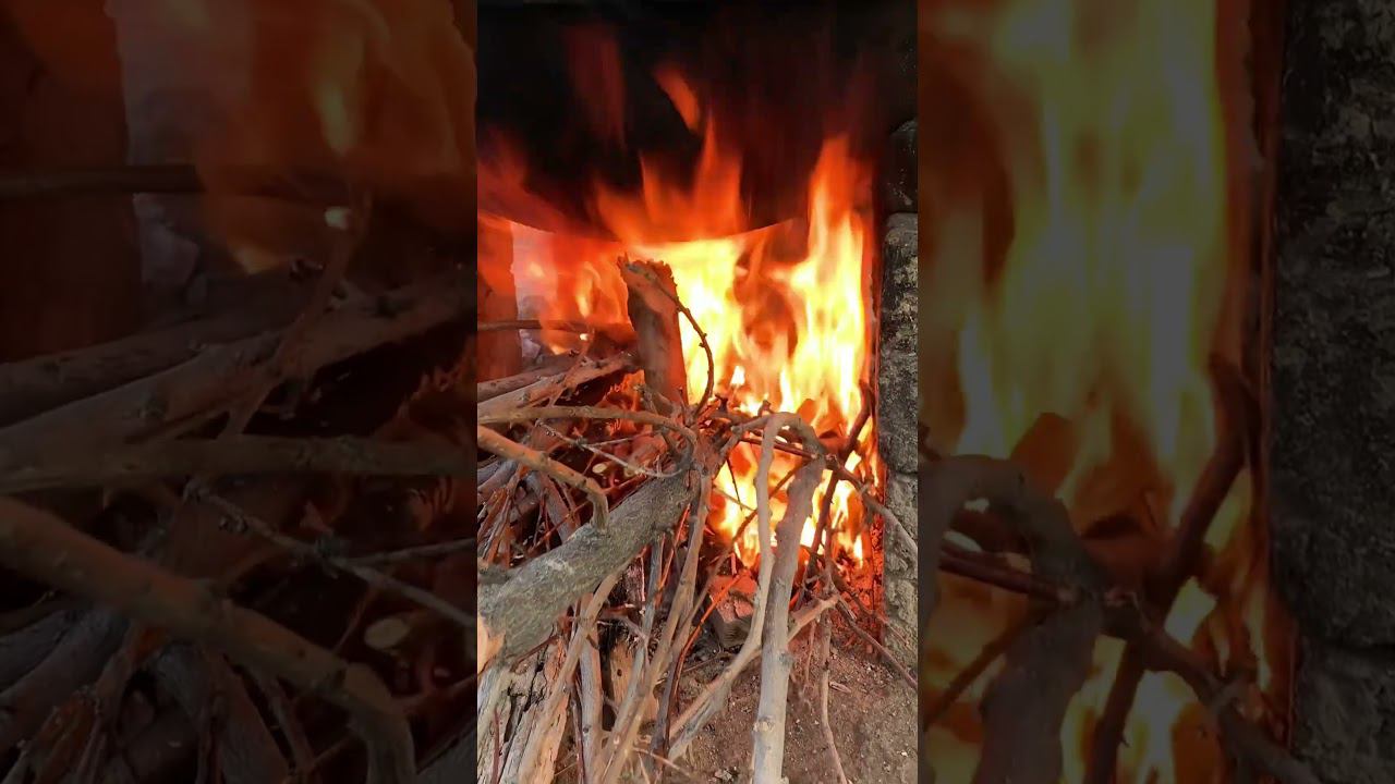 КОСТЁР.ОГОНЬ.НА ЭТО МОЖНО СМОТРЕТЬ ВЕЧНО