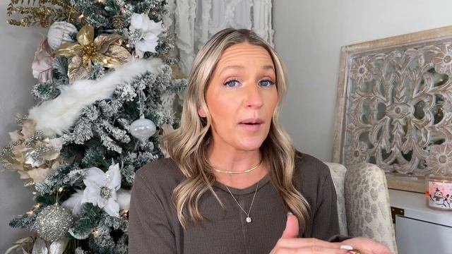 BONDI BOOST 1-YEAR REVIEW!! Hair growth tips for thin, fine, hair! | VLOGMAS Day 10