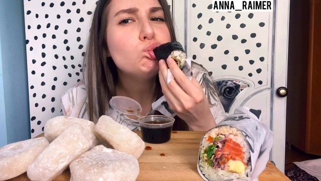 SUB] SUSHI RITO & MOCHI mukbang russian eating show