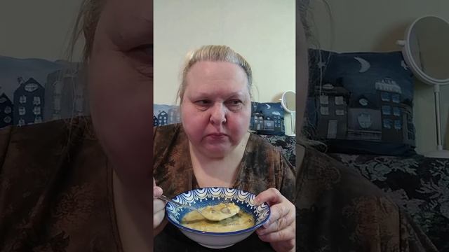 Мукбанг. Суп с майонезом.