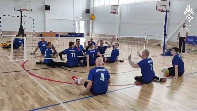 Мужская команда МКСШОР "Восток" по волейболу сидя выиграла всероссийские соревнования в Луганске