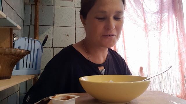 Мукбанг/Пельмени