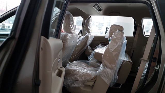 New vs Old Maruti Suzuki Ertiga Exterior&Interior in 4K 60FPS|Magma Grey vs Blue|Which Looks Better