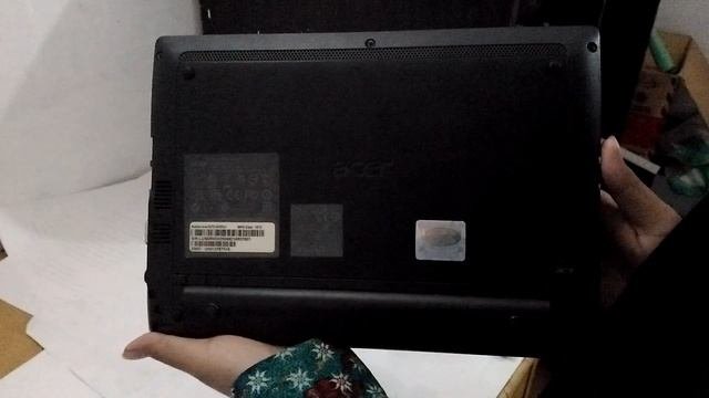 Laptop Bekas-Netbook Acer Aspire One AO D255 Atom Second