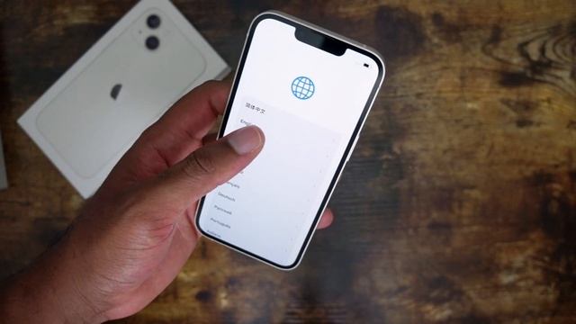 Apple iPhone 13 unboxing w/ Case
