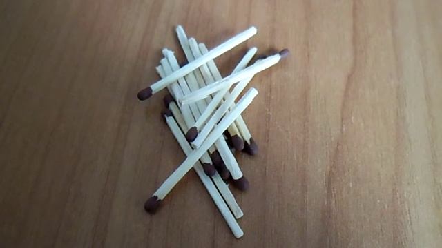 1 треугольник и 6 четырехугольников из 18 спичек