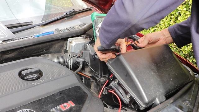 SKODA FABIA Battery Testing, Multimeter and Topdon BT100 review & test