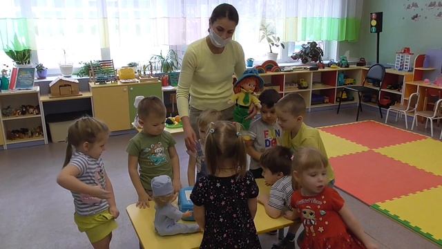 Занятие для детей младшего дошкольного возраста "Путешествие в Страну профессий" (Лабзова А.А.)