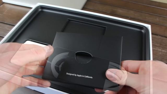 New Retina MacBook Pro: Unboxing 15 Inch and Overview (2013)