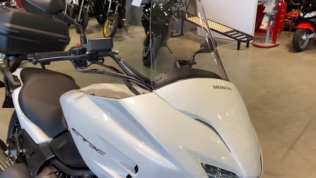 Honda CTX700 DCT