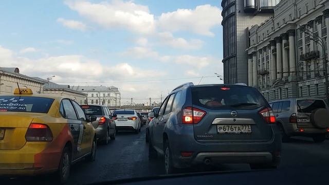 Садовое кольцо. Пробки. Хаос.5.04.17