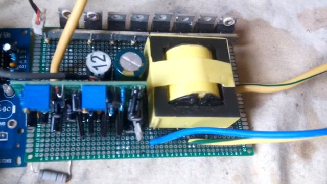 12-220/380 из китайских модулей  sg3525 (2