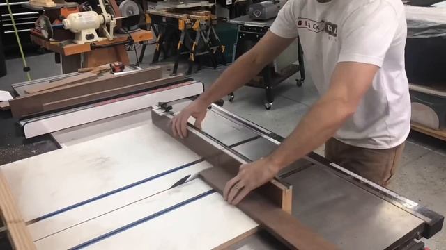 How to Make a Colored Epoxy Resin Table