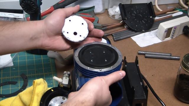 Rebuilding a Dirty Vacuum Pump - Diaphragm Type [m8ELFv1jqeM]