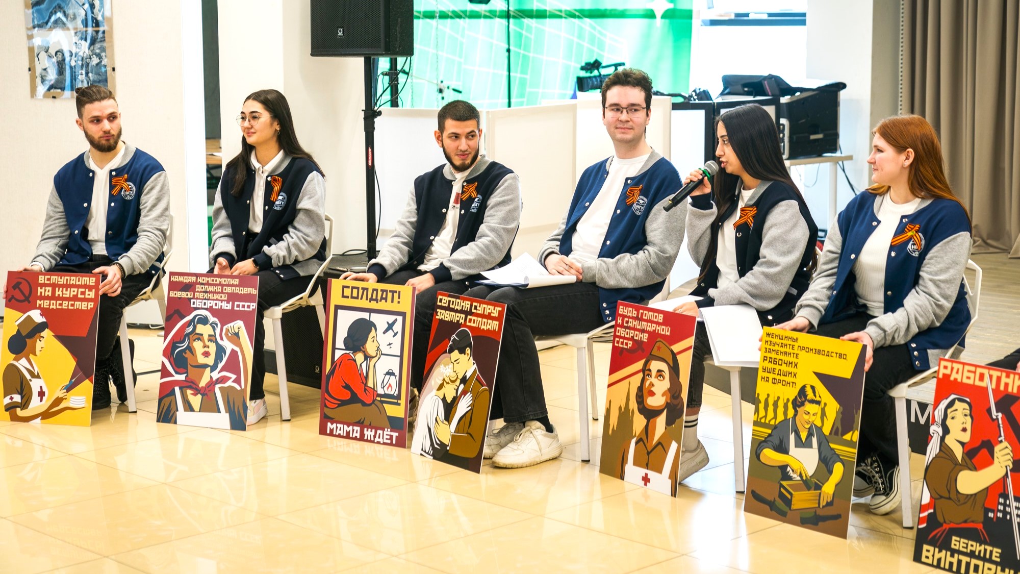 Нижневартовские студенты представили губернатору Югры свои патриотические проекты