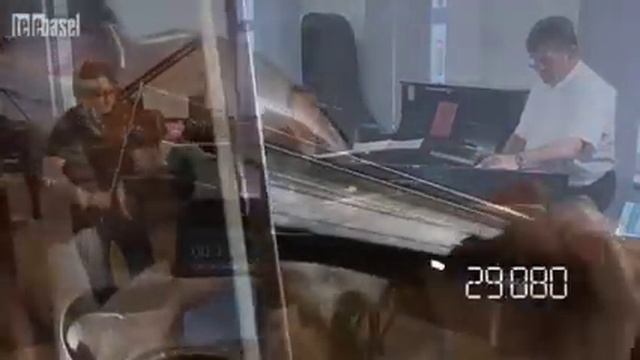 Adam Taubitz Weltrekord Hummelflug