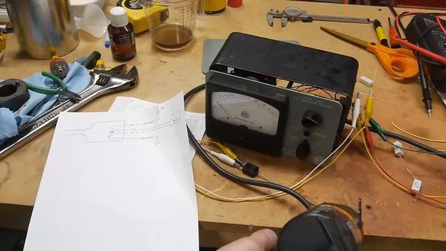 Thermocouple vacuum gauge teardown and explanation [1AUzyECf8Go]