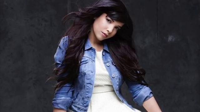 Indila - Boite en argent