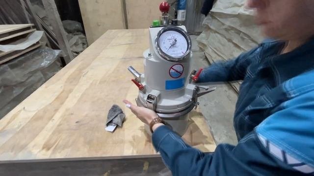 Воздух в бетоне - это хорошо? Проверяем бетонную смесь компании ЛОБАС на объем вовлеченного воздуха