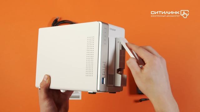Обзор сетевого хранилища QNAP D2 | Ситилинк