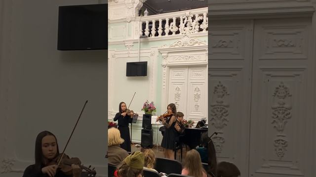 Шнитке Адажио из балета Эскизы. Лаврик Тамара Лаврик Анна