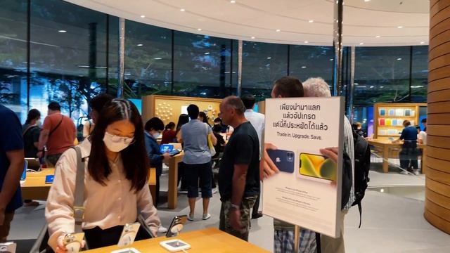 VLOG: ПРОГУЛКА ПО БАНГКОКУ // APPLE STORE, CENTRAL WORLD, SHAZAM 2