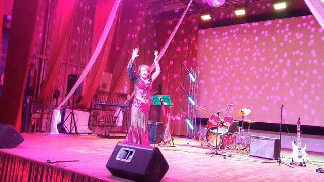 "Восточная фантазия" Никитина Марина Анатольевна 51 год