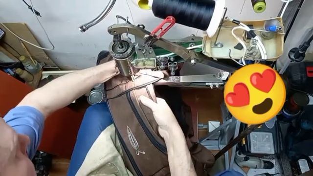 ножной привод в работе