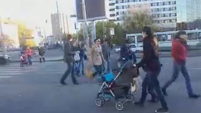 Раздача листовок в Ростове на Дону 20 10 13, ч 3