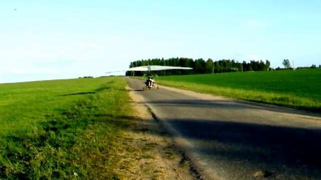 ВОТ ТАК ЛЕТАЮТ В ДЕНЬ АВИАЦИИ!!!