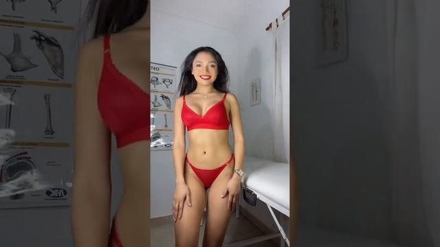 Доктор 
- Скажите да ))