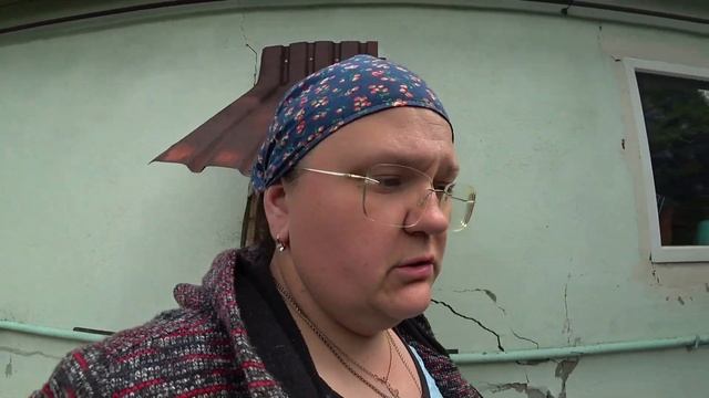 Балую вкусняшками. Морковь взошла пучками. Даю себе задание на день. Фузариозное увядание. Крапива.