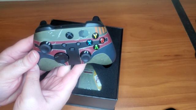 The Book of Fett Boba Fett XBOX Controller Unboxing