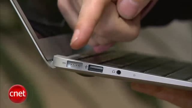 MacBook Air first look