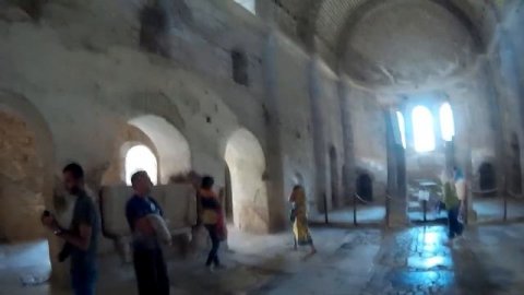 Экскурсия в Демре: Раскопки древнего храма Святого Николая Чудотворца в Турции