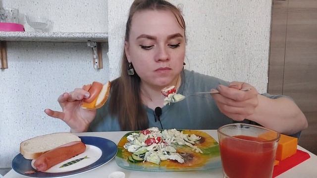 История зрителя: Это случилось, когда моей бабушке было 12 лет...