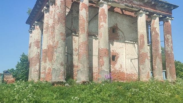 Ширинье. Руины храма