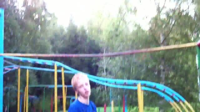 Дёрни за палец:)Перданул так перданул.