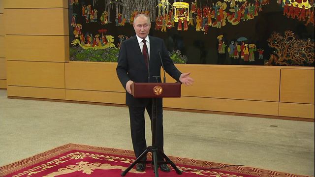 Пресс-конференция Владимира Путина для российских журналистов и ответы на вопросы
