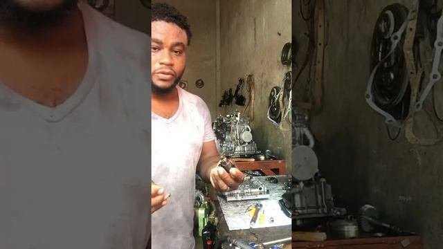722.9 7g Mercedes-Benz  Showing you how to clean valve body and solenoids