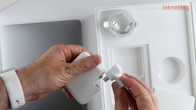 MacBook Pro (2017) Kutu Açılımı: 13 inç modelle tanışın