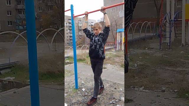 как научится делать полу луну с Склëпки, и бочки