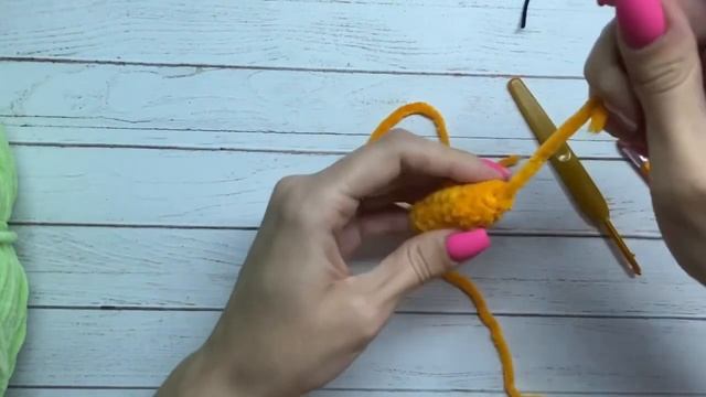 Морковка крючком
