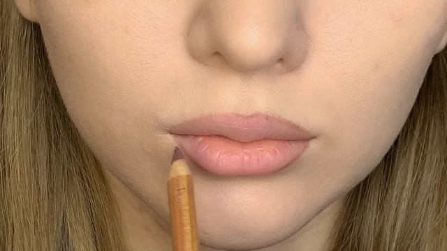 НИКТО НЕ ПОЙМЕТ, КАК ТЫ УВЕЛИЧИЛА ГУБЫ! ВЕСЬ СЕКРЕТ В …