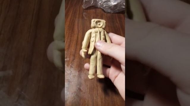спикер мен из скульптурного пластилина