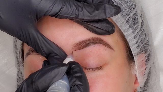 Permanent Makeup. Magic Shading Eyebrows