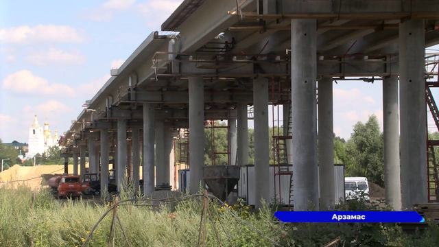 Мост строят на железнодорожном переезде в Арзамасском округе